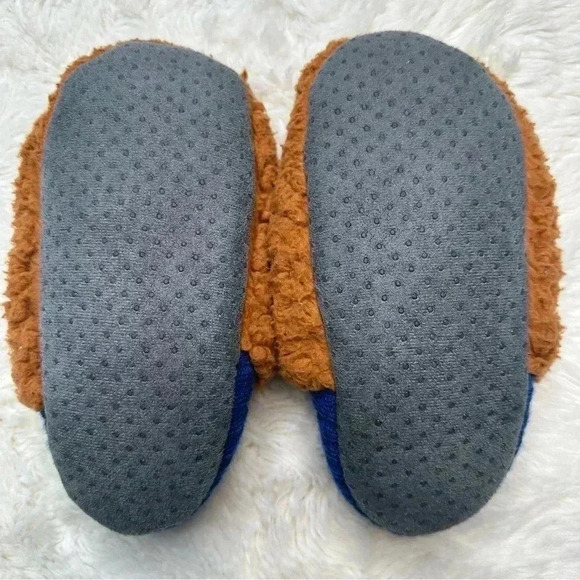 K. Bell Brown Monkey Sherpa Slippers Brown & Blue Size Small - Picture 8 of 14